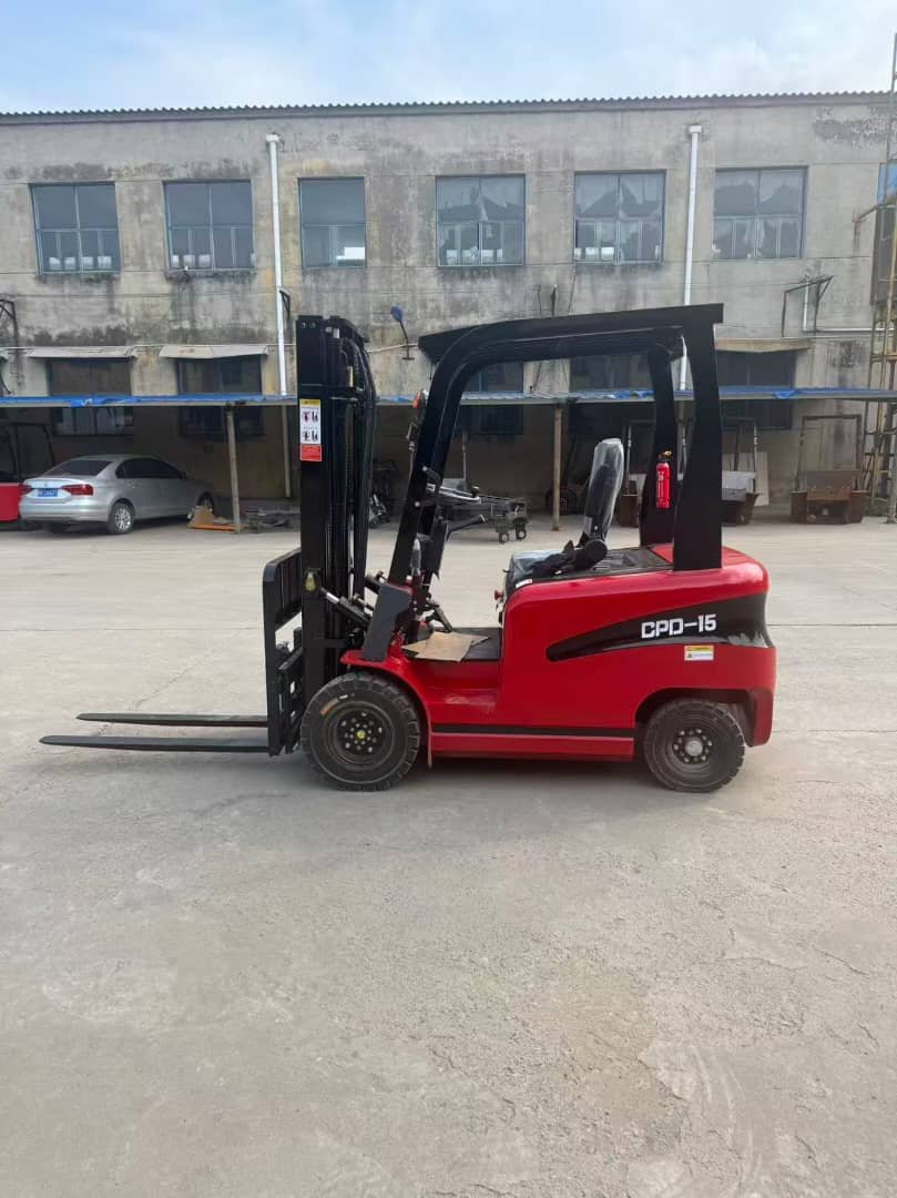 Horquilla Eléctrica 1.5 ton. - Imagen 4